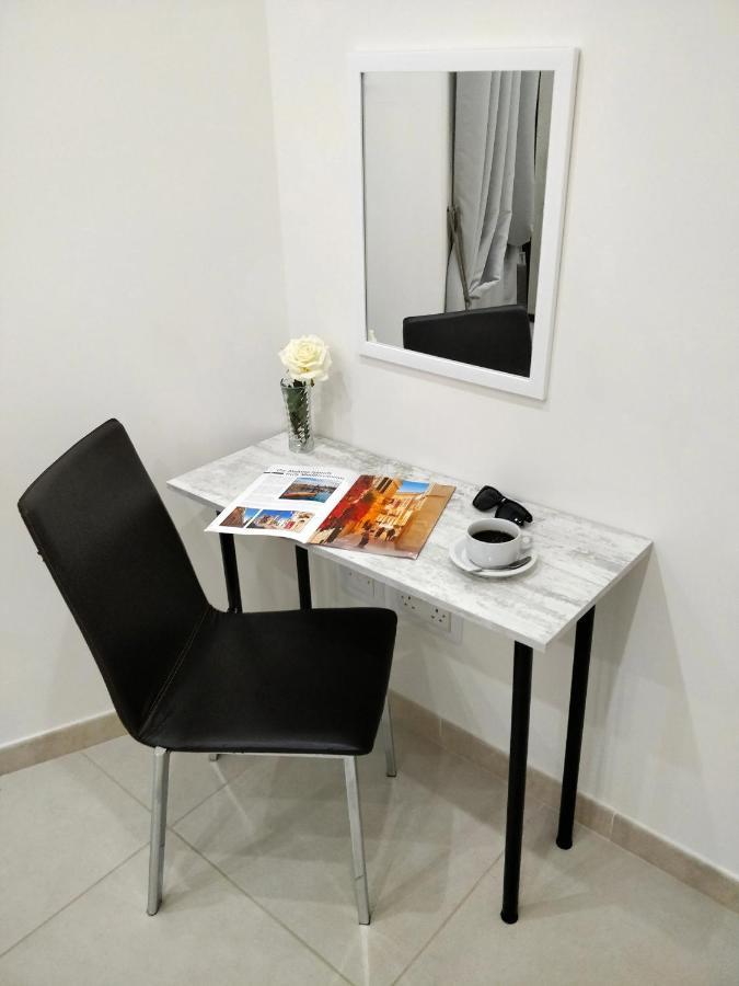 Central Rooms - Near Valletta & Sliema - Best Bus Lines Hamrun Exterior foto